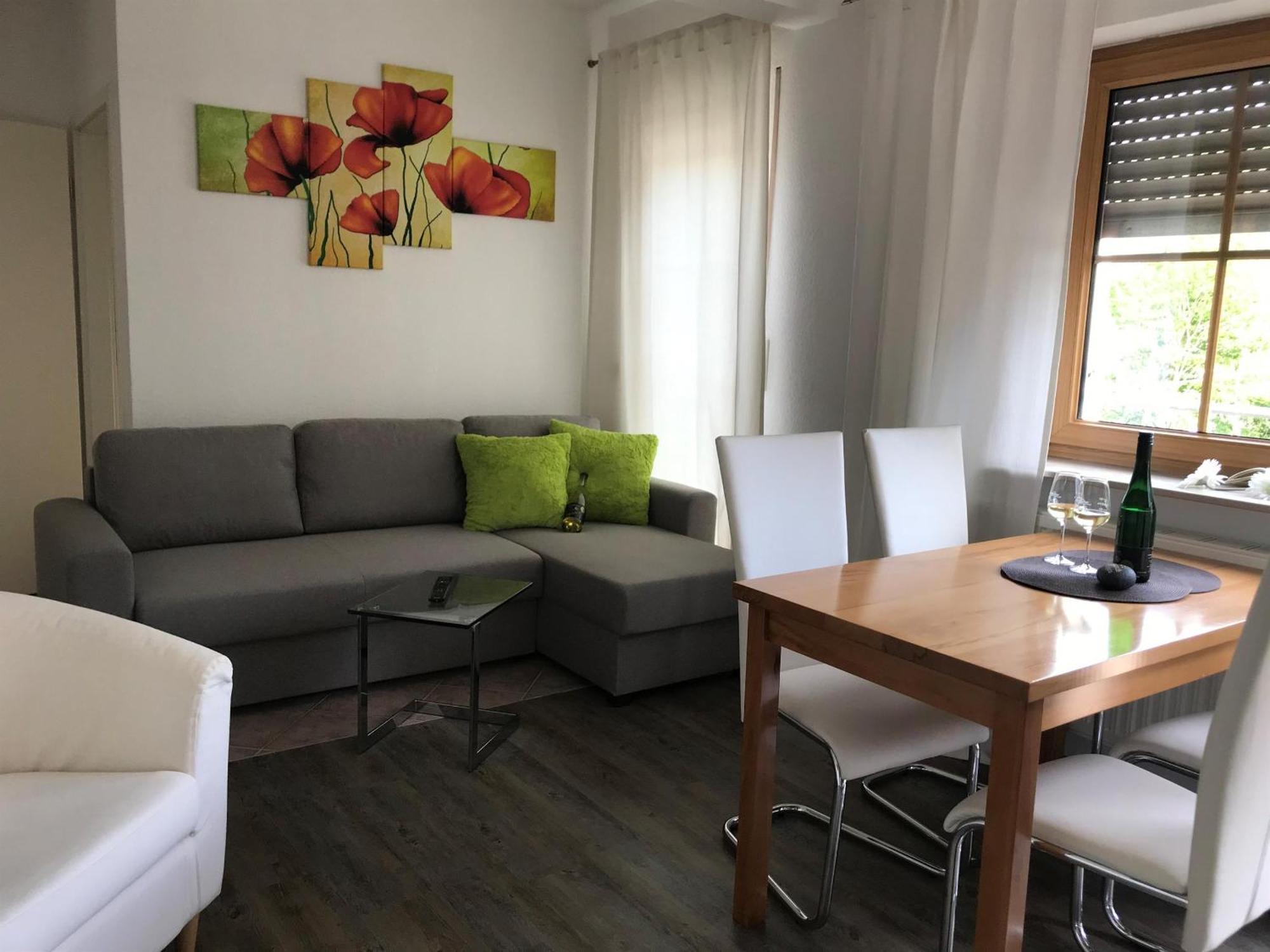 Bio-Ferienweingut Leyendecker Apartment Kattenes Exterior photo